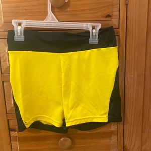 Biker shorts yellow and black